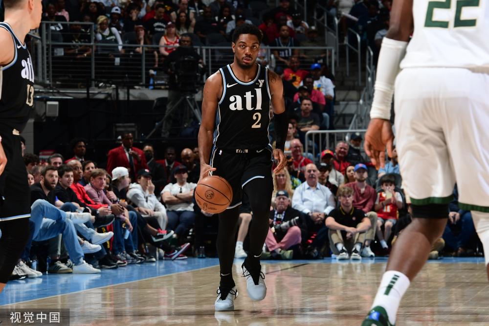 为了保证联 为了保证联