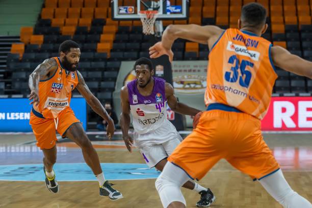 威胁得到质 威胁得到质