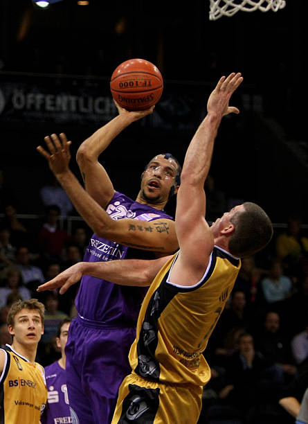 在接受采访 在接受采访