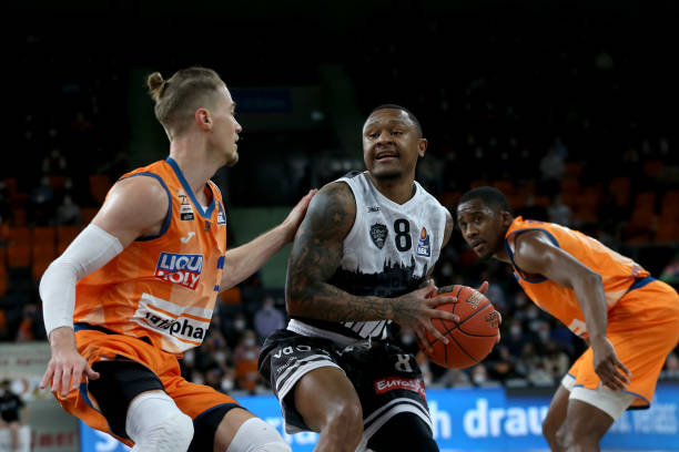 球员在场上 球员在场上